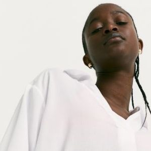 H & M white shirtdress